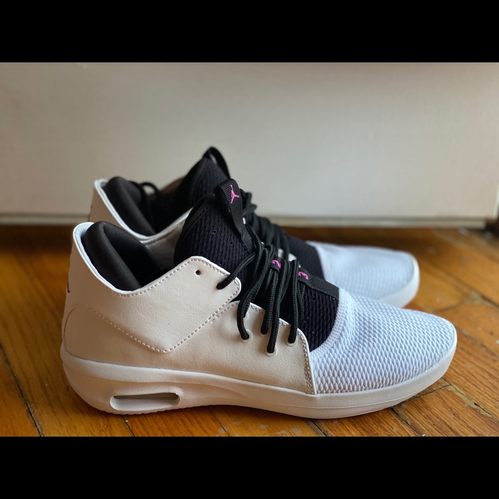 Air Jordan First Class